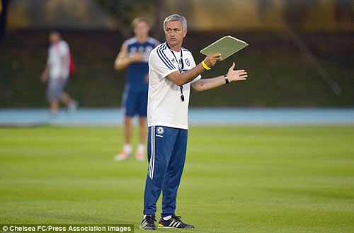 Vụ Rooney: Mourinho muốn là được? - 2