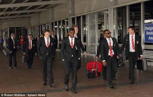 MU đổ bộ xuống Australia - 2