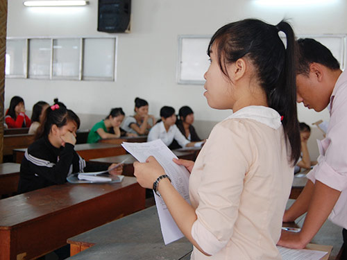 Đợt thi CĐ 2013: Lo thí sinh bỏ thi - 1