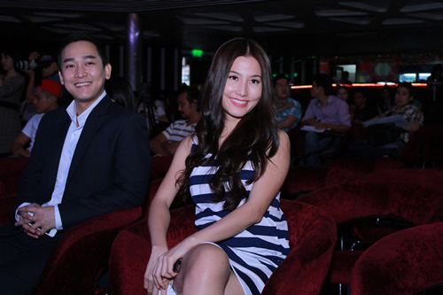 Minh Khuê  bật khóc khi lấn sân âm nhạc - 12