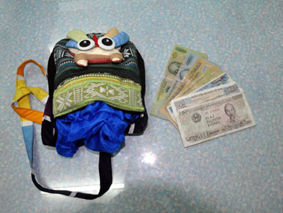 "Thấy đẹp thì nhặt chứ không trộm" - 2