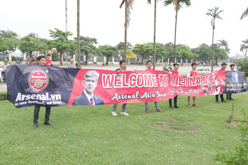 Tin vịt đặc biệt trận Việt Nam - Arsenal - 4