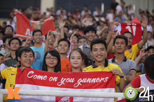 Arsenal tung áo và khuấy đảo Mỹ Đình - 8