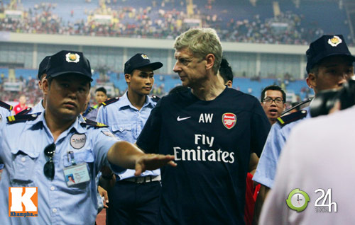 Arsenal: Điều ít biết về công tác bảo vệ - 6