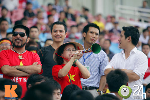 Mỹ Đình dậy sóng đón Pháo thủ - 3