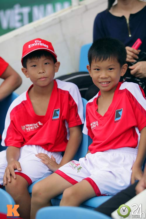 Mỹ Đình dậy sóng đón Pháo thủ - 7