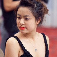 - Hoàng Thùy Linh bất ngờ đóng phim