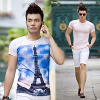 Người mẫu - Hoa hậu - Phối màu với chiếc quần shorts trắng