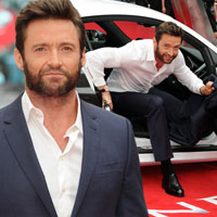 Ngôi sao điện ảnh - Người Sói phóng siêu xe lên thảm đỏ