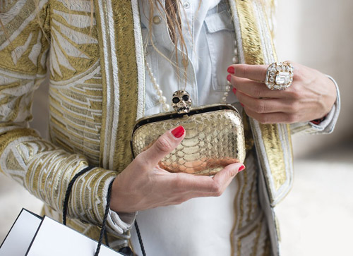 "Ngẫu hứng phố" với clutch cùng tín đồ - 18