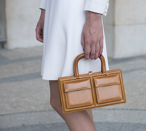 "Ngẫu hứng phố" với clutch cùng tín đồ - 4