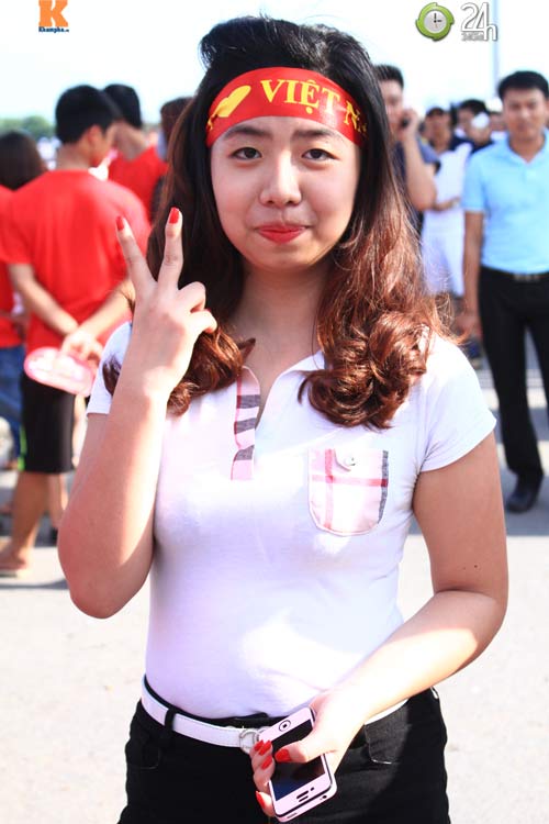 Bên lề VN - Arsenal: Ngày hội bóng đá - 5