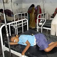 Tin tức trong ngày - Ấn Độ: Ăn trưa ở trường, gần 50 HS ngộ độc