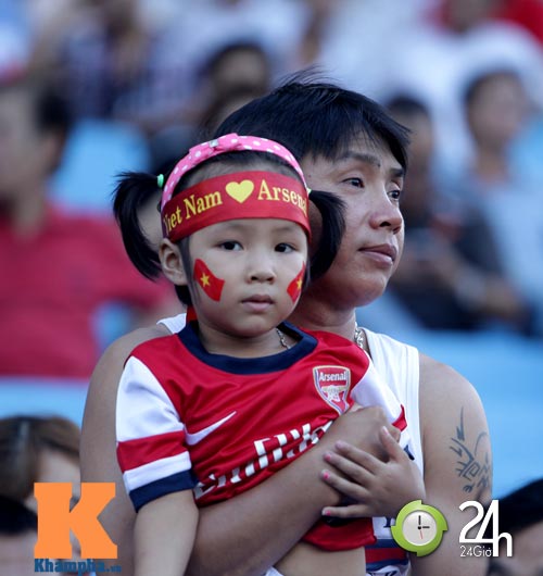 Giao hữu VN-Arsenal: Những CĐV đặc biệt - 14