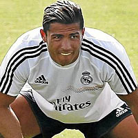 Bóng đá - CR7 tập luyện: Nhanh, khỏe và giỏi nhất