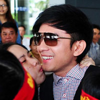 Ca nhạc - MTV - "Mua" thần tượng giá bao nhiêu?