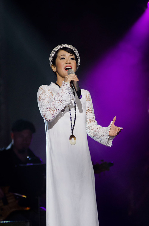 Nổi da gà với Mỹ Linh, Hồng Nhung - 15