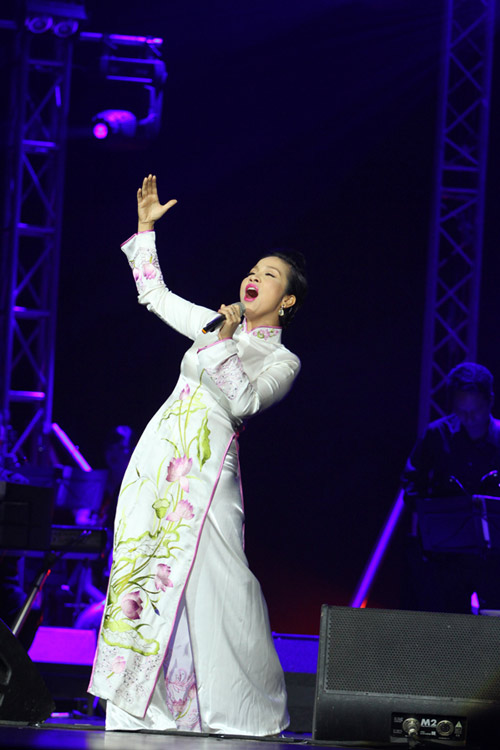 Nổi da gà với Mỹ Linh, Hồng Nhung - 6