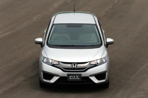 Honda Fit 2014 chỉ chạy 2,7 lít/100km - 7
