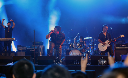 Đêm rock cuồng nhiệt cùng Lacuna Coil - 8