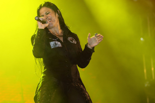 Đêm rock cuồng nhiệt cùng Lacuna Coil - 2