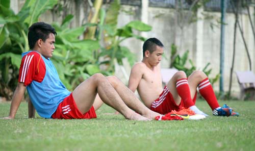XMV Hải Phòng: Thuyền chìm tại bến - 2