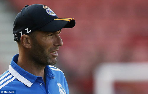 Bournemouth - Real: “Đánh tennis” ở Anh - 4