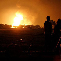 Tin tức trong ngày - Mexico: Đục trộm đường ống dẫn dầu gây nổ lớn