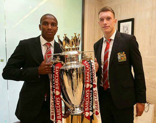 SAO MU rủ nhau shopping ở Nhật - 7