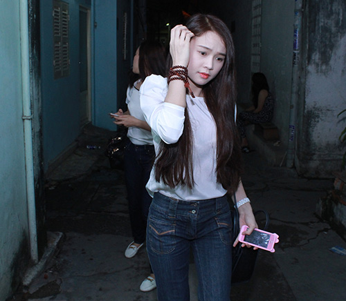 Sao Việt viếng Wanbi trong đêm - 12