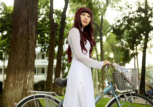 Đàm Thu Trang tinh khôi áo dài trắng - 2