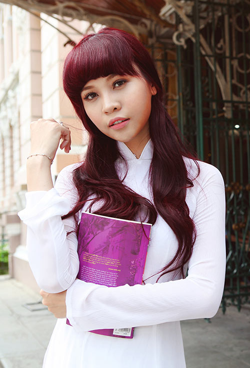 Đàm Thu Trang tinh khôi áo dài trắng - 9