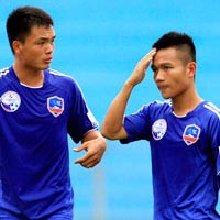 Bóng đá - QNK Quảng Nam nợ lương thưởng cầu thủ: Chưa chi đã rối