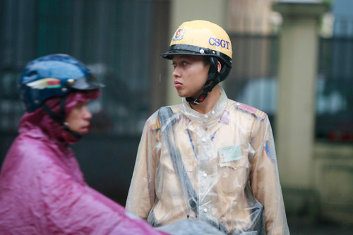 Ngày đầu CSGT Hà Nội đội mũ mới - 7