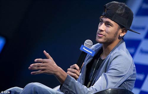 Neymar không "điệu" như Becks - 3