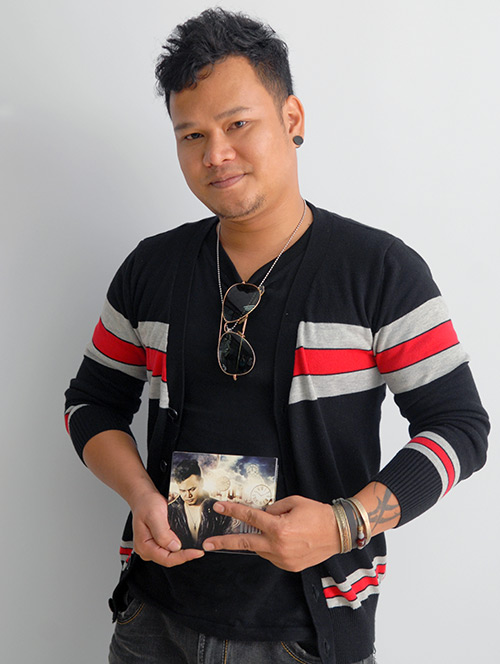 Con trai NSND Y Moan ra album đầu tay - 4