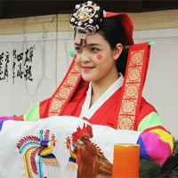 Bạn trẻ - Cuộc sống - Á hậu Hoàng Anh xinh đẹp diện hanbok