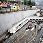 Tin tức trong ngày - Tai nạn tàu hỏa TBN: Lái tàu vào cua 190 km/h