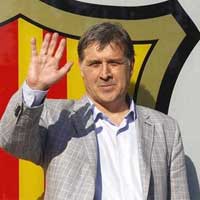 Bóng đá - HLV Tata Martino đã tới Barcelona