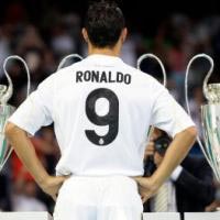 Bóng đá - Real: “Số 9” không cho Ronaldo
