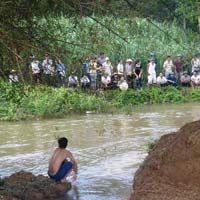 Tin tức trong ngày - Tắm sông, thanh niên vừa đậu ĐH chết đuối