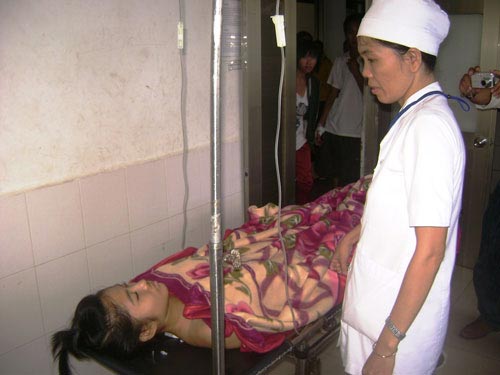 Xe Cảnh sát 113 tông 2 sinh viên nhập viện - 2