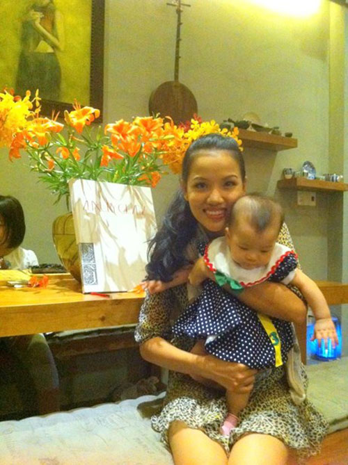 Lộ diện vợ mới và con gái Dustin Nguyễn - 3