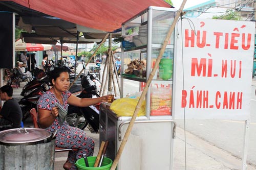TP.HCM: Bún tươi có thể chứa chất độc - 2