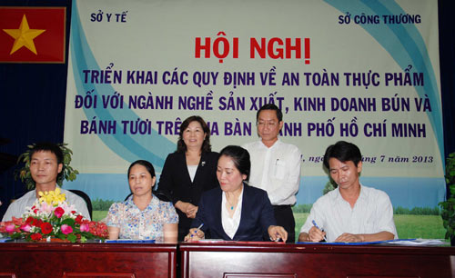 TP.HCM: Bún tươi có thể chứa chất độc - 3