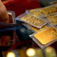 Tài chính - Bất động sản - NHNN tiếp tục "tung" vàng đấu thầu