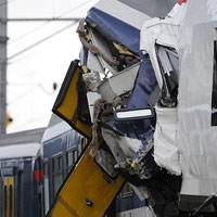 Tin tức trong ngày - Thụy Sĩ: 2 tàu hỏa đấu đầu, lái tàu mất tích