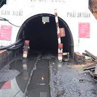 Tin tức trong ngày - 3 cán bộ ngành than chết ngạt dưới hầm lò