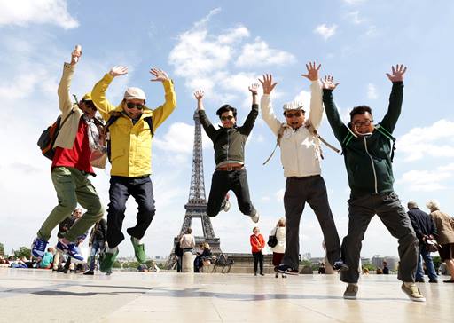 Sốt với Cụ ông đẹp hơn hoa - 4