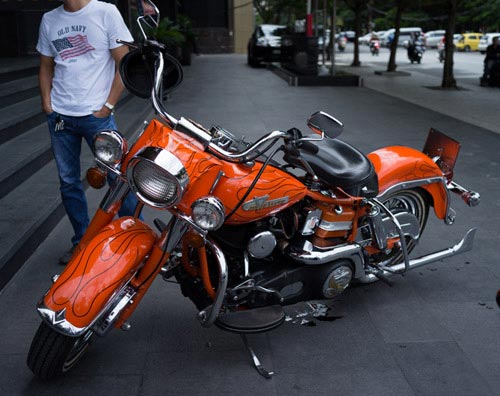 Dàn Harley-Davidson khủng trên phố Sài Gòn - 14